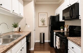 1 bed, 1 bath, $1,500, Unit Unit 423