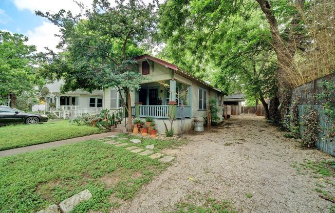 2002 Willow Street