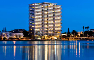 1200 Lakeshore