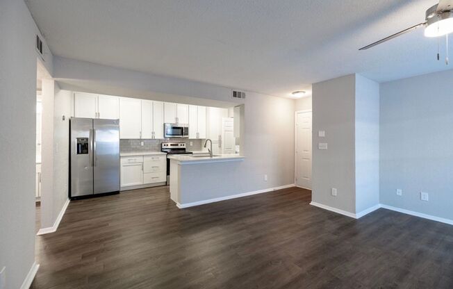 1 bed, 1 bath, 525 sqft, $1,250, Unit 1014