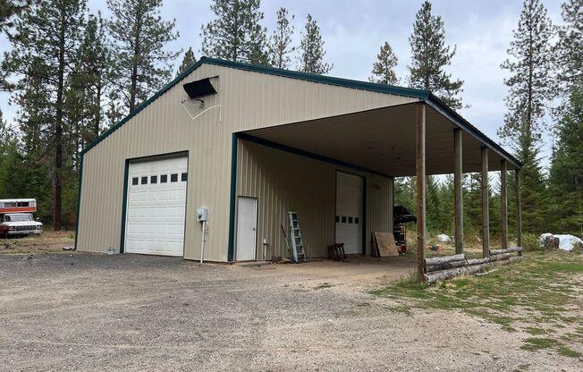Available Now! North Deer Park - 3 bedroom, 2 bathroom Single Family Home on 10 Acres!
