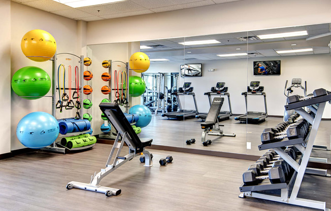 24-Hour Multi-Level Cardio And Weightlifting Center at The Pacifica Apartments, Tacoma
