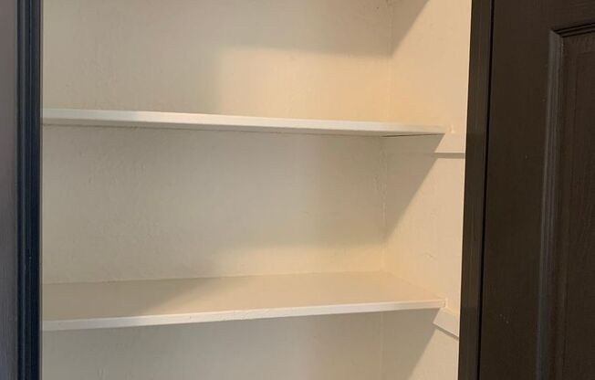 1 bed, 1 bath, 620 sqft, $1,375, Unit 3230 H