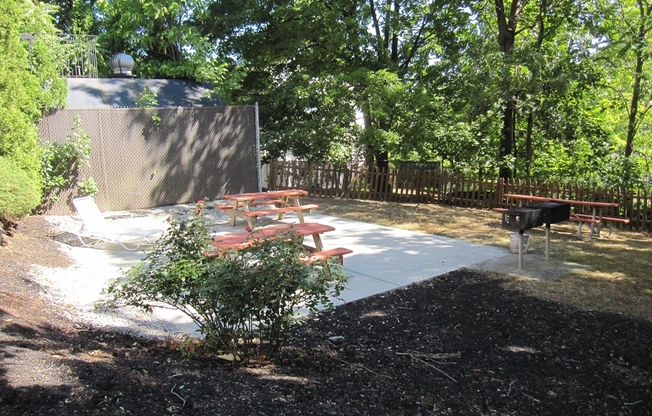 2 beds, 2 baths, 852 sqft, $2,380, Unit 502