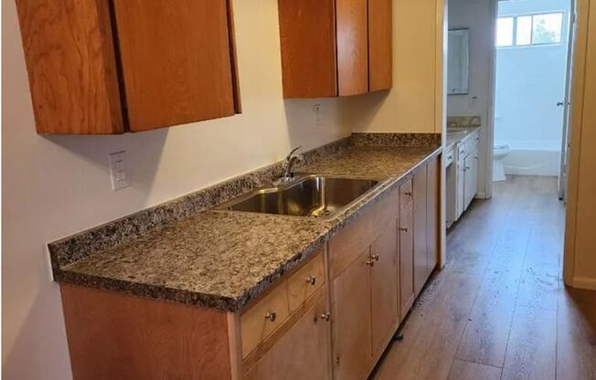 Stratford Apartments