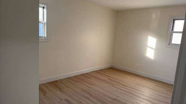 153 SERRELL AVE