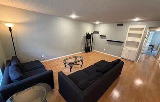 2 beds, 2 baths, $1,995, Unit # 209