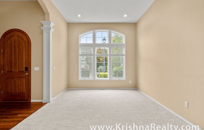Gorgeous Corner Lot 5 BD* 3 BA* Single Family Home Located In Charming Cascadian Heights North Bethany Community!  **Solar Panels!*/ *AC*/ *LRG Backyard!* (10 Month Lease Until End of June 2026)