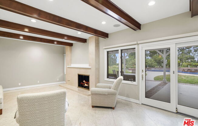 5 beds, 6 baths, 5,290 sqft, $12,000