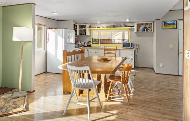 Spacious 2-Bed, 1-Bath Rental with Bonus Room & Large Lot