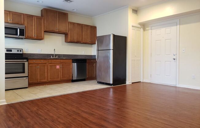 910 NW 13th St.