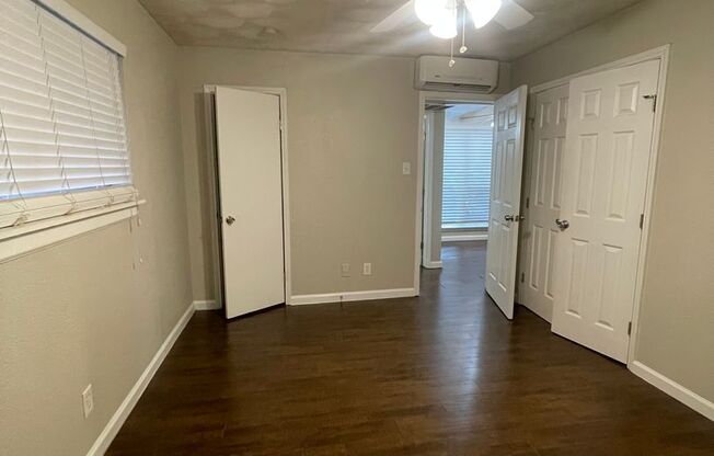 1 bed, 1 bath, 650 sqft, $1,050, Unit 105