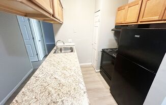 1 bed, 1 bath, 560 sqft, $825, Unit 601-03