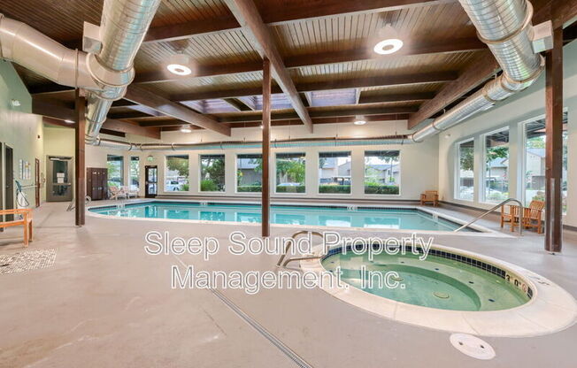 201 N HAYDEN BAY DR