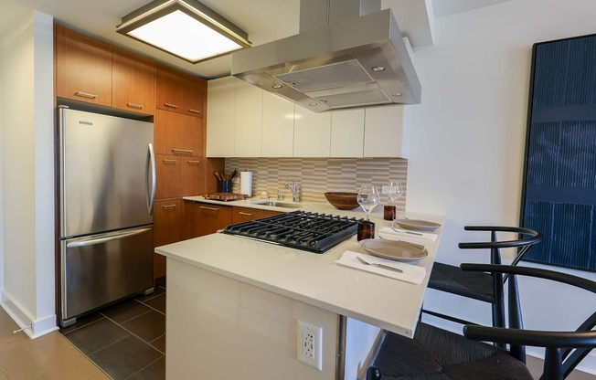 1 bed, 1 bath, $7,250, Unit 44Q