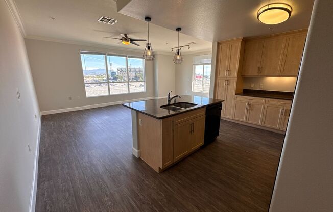 2 beds, 2 baths, 1,414 sqft, $3,820, Unit 514