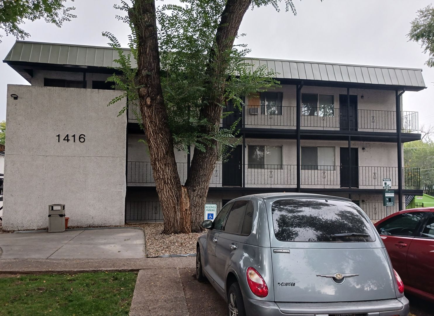 1416 S CORONA