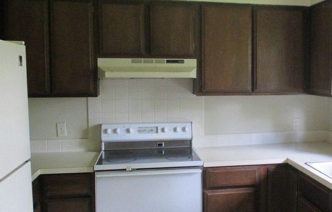 3 bed, 1.5 bath duplex in Fort Collins