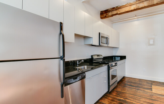 Studio, 1 bath, 650 sqft, $3,000, Unit W105