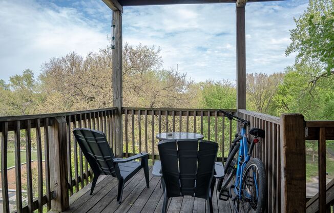 2 beds, 1 bath, 775 sqft, $1,795, Unit 3006-3E