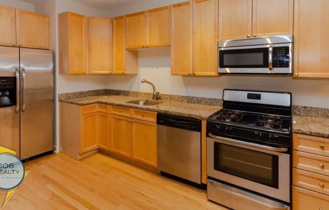 Remodeled Wrigleyville Apts!