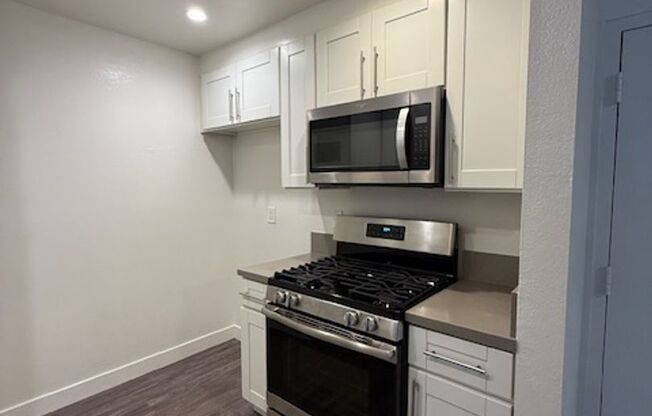 1224 S. Kenmore Ave