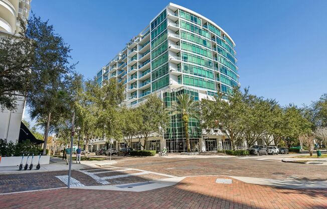 1 bed, 1 bath, $1,750, Unit Unit #808
