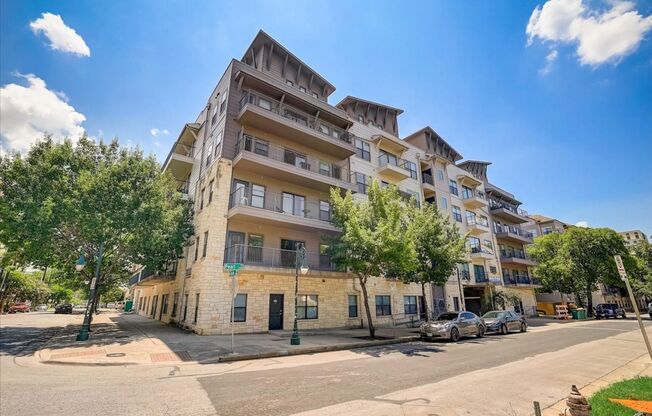 5 beds, 3 baths, 1,597 sqft, $4,295, Unit 601