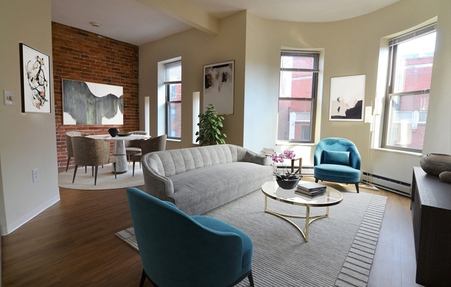 1 bed, 1 bath, 695 sqft, $3,100, Unit 12-4