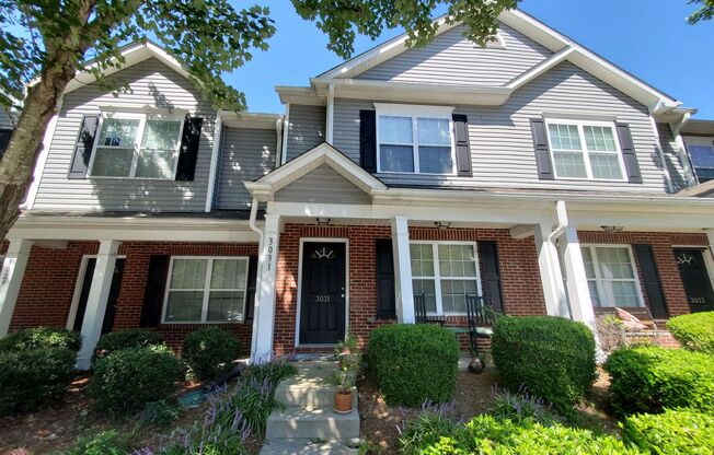 Beautiful 3 story townhome in Charlotte, NC