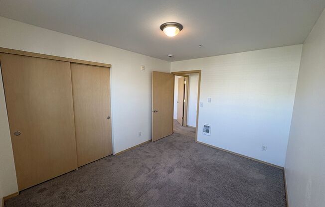 2 beds, 2 baths, 1,018 sqft, $1,450, Unit 354-3014