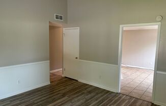 4 beds, 1 bath, $1,295