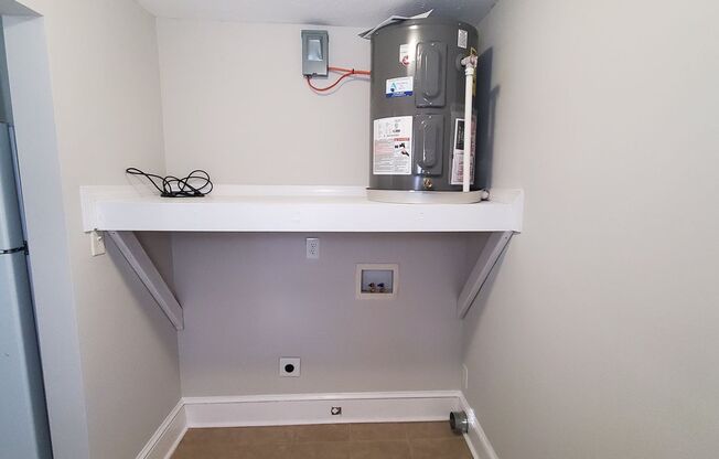 1 bed, 1 bath, $775