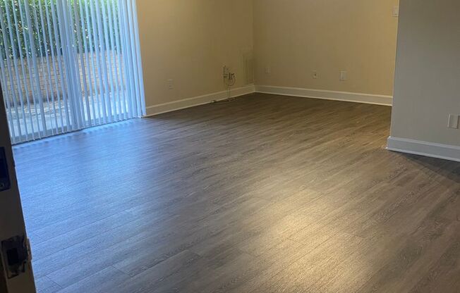 1 bed, 1 bath, 650 sqft, $1,575, Unit 3335 #001