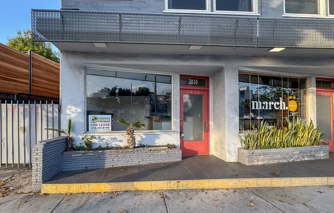 3010 LINCOLN BLVD