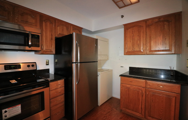 Classy 1/1 Convenience in Crystal City