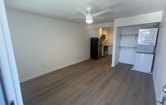 Studio, 1 bath, 310 sqft, $1,750, Unit B-310- 128