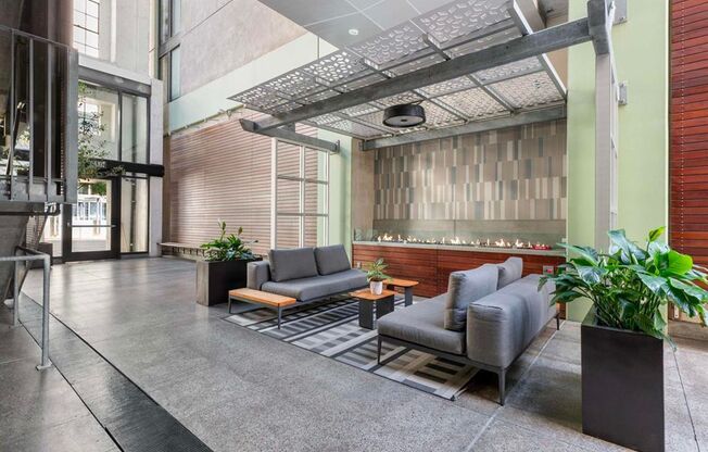 1 bed, 1 bath, $2,395, Unit #428