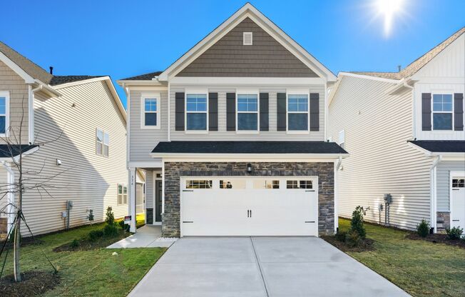 Spectacular 3 Bedroom, 2.5 Bathroom home in SE Raleigh!