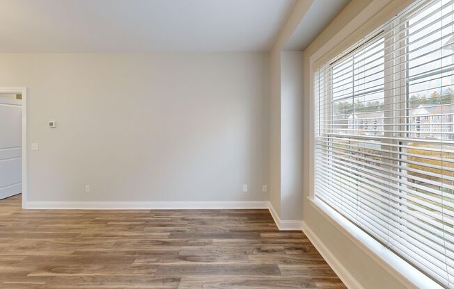 2 beds, 2 baths, 1,042 sqft, $3,075, Unit 5210