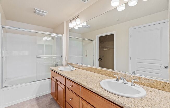 EXCLUSIVE PENTHOUSE UNIT IN MISSION TERRACE OVERLOOKS THE POOL!