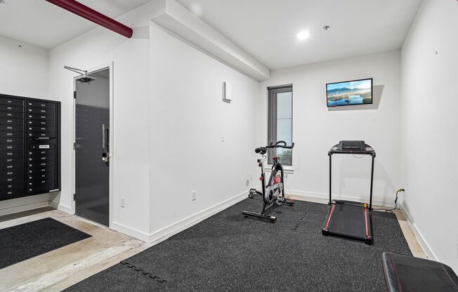 Studio, 1 bath, 250 sqft, $1,204, Unit 102