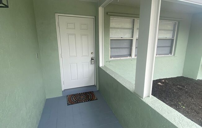 Lakeview Florida Room & Fenced Yard – 3BR Gem