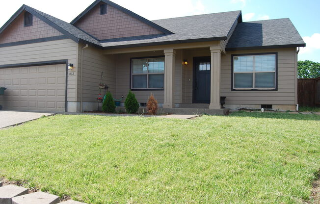 3 Bedroom 2 Bath Dayton OR