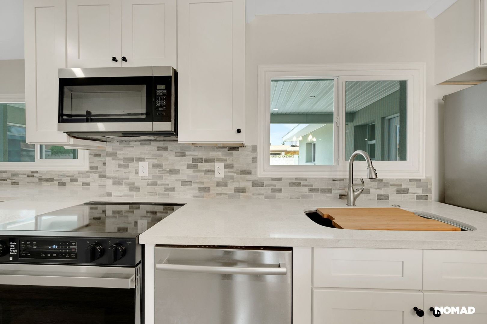 Spacious 5BR House in Glendale
