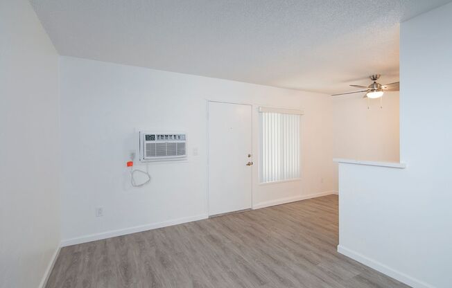1 bed, 1 bath, $2,095, Unit 52