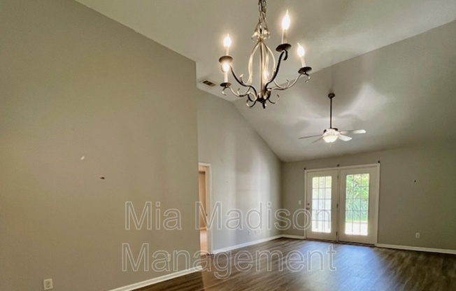 26 RIVERMOOR CT