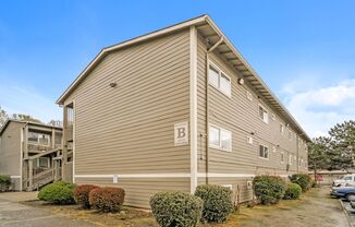 Salem Parkway Apartments - Comfortable Living, Unbeatable Location