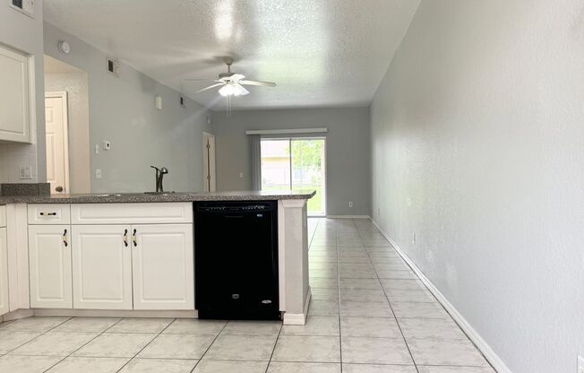 2 beds, 2 baths, 1,100 sqft, $1,500