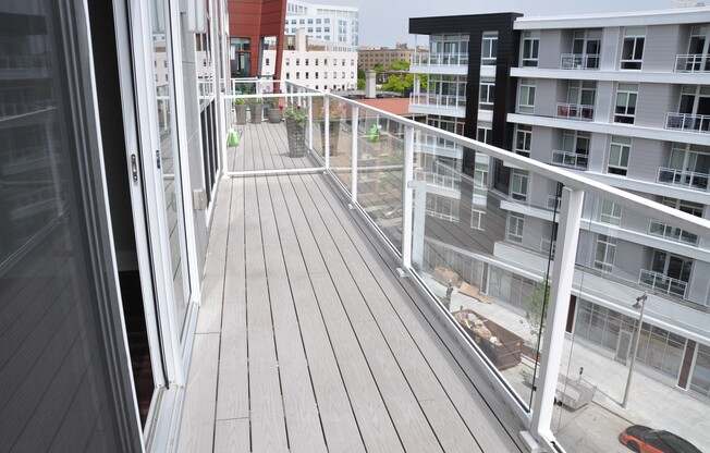 1 bed, 1 bath, 840 sqft, $1,800, Unit 511